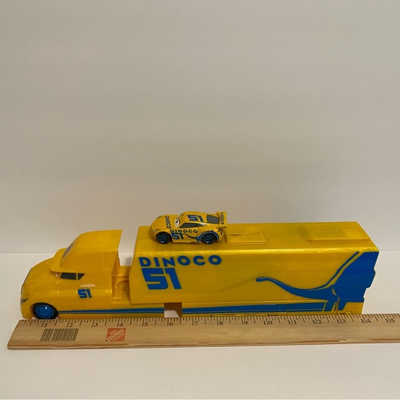 Disney Pixar Cars Cruz Ramirez Hauler Truck + Car Yellow Dinoco 51 Lot Vehicle - Picture 6 of 6